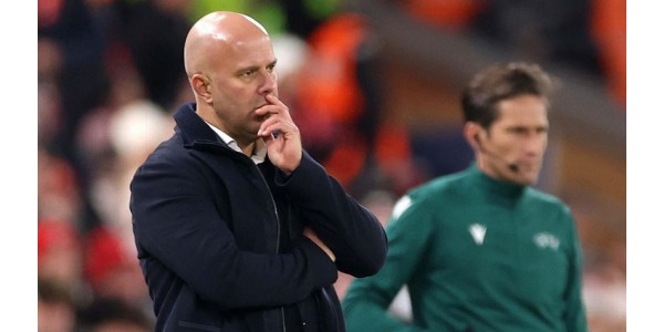 De drie belangrijkste spelers van Liverpool maakten allemaal fouten tijdens de wedstrijd De drie belangrijkste spelers van Liverpool maakten allemaal fouten tijdens de wedstrijd